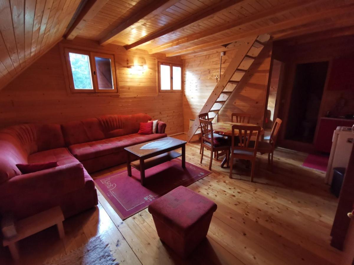 Apartman Bugar ミトロバツ エクステリア 写真