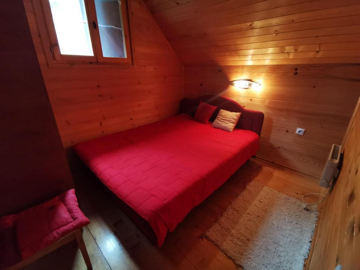 Apartman Bugar ミトロバツ エクステリア 写真